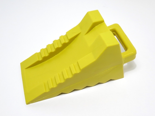 トラック車輪止め/歯止め ハイプラ製(大)新型 黄色