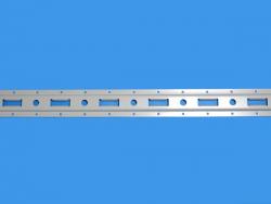 Lashing rail TR02 vertical L = 2400mm